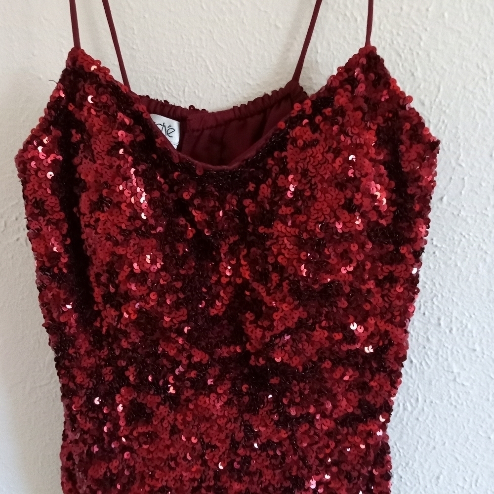 Cache Red Sequin Camisole - Picture 2 of 7